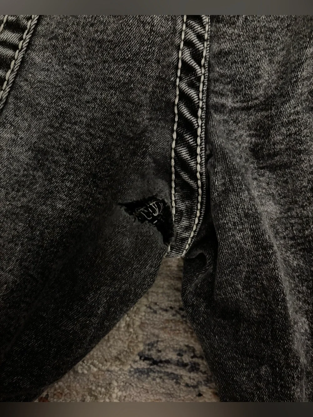 True Religion Men’s Relaxed Gray Acid-Wash Jeans